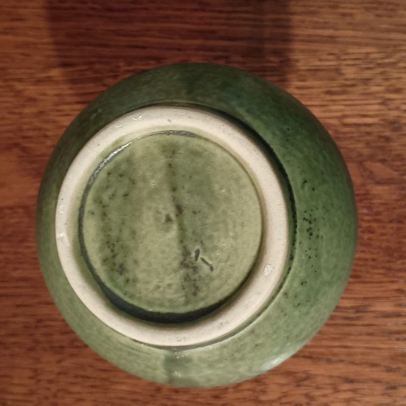 Novica Collection Celadon Stoneware Tree Frog Bud Vase Indonesia No Lower Price - Picture 5 of 5